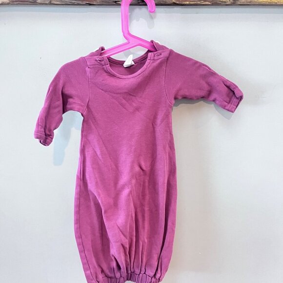Baby Gown 0-3 Months By Kate Quinn Made Of 100% Organic Cotton In Purple With Bu - Picture 1 of 5